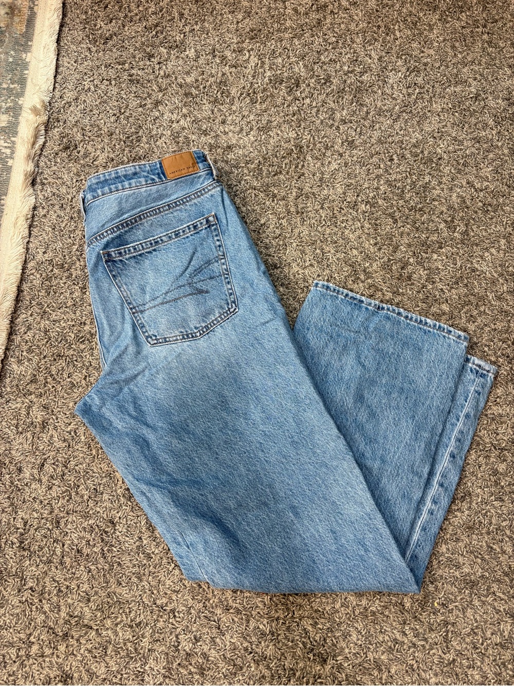 American Eagle Outfitters Light Wash Straight Jeans - Women's